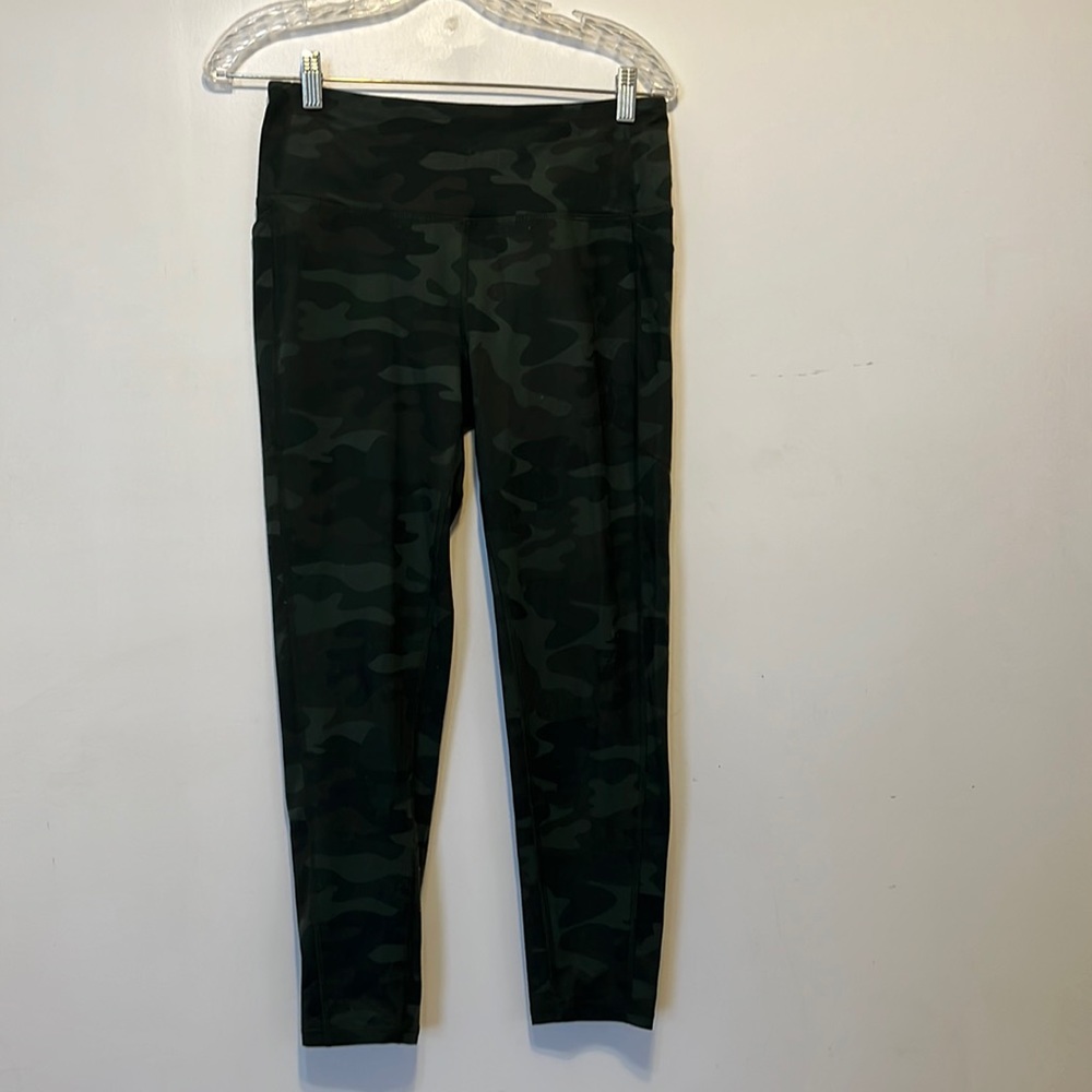 workout pants